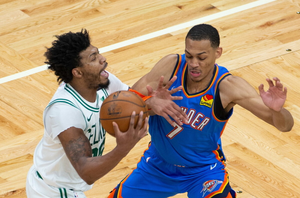 关于雷霆逆转天津队，塔图姆扛起全队的信息